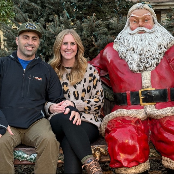 Meet your ❤️SUGGESTED USER❤️ posher, April - Picture 7 of 9